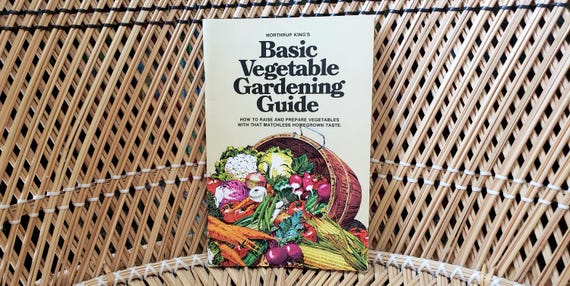 1973 Northrup King's Vegetable Gardening Guide Booklet