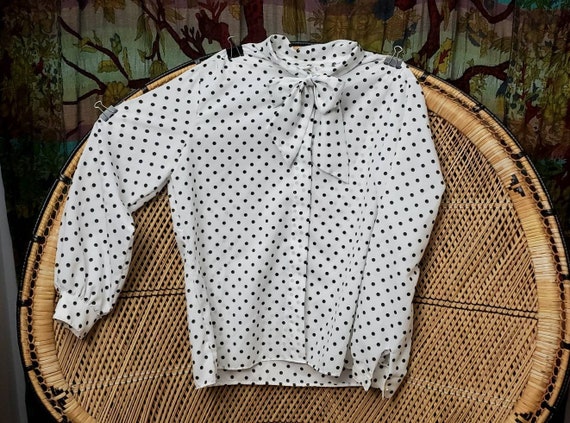 80s White & Black Polka Dot Pussy-bow Blouse by Laura Mae XL - Etsy