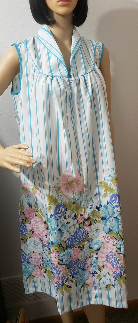 60s Striped Floral Summer Robe Loungewear by Katz… - image 4