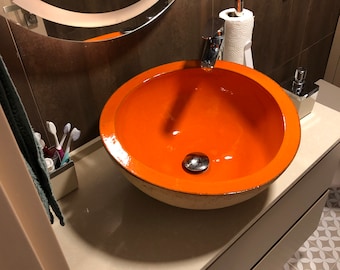 Lavabo amorphe fait main en céramique - Vasque à poser orange - 15 × 20 × 45 cm.
