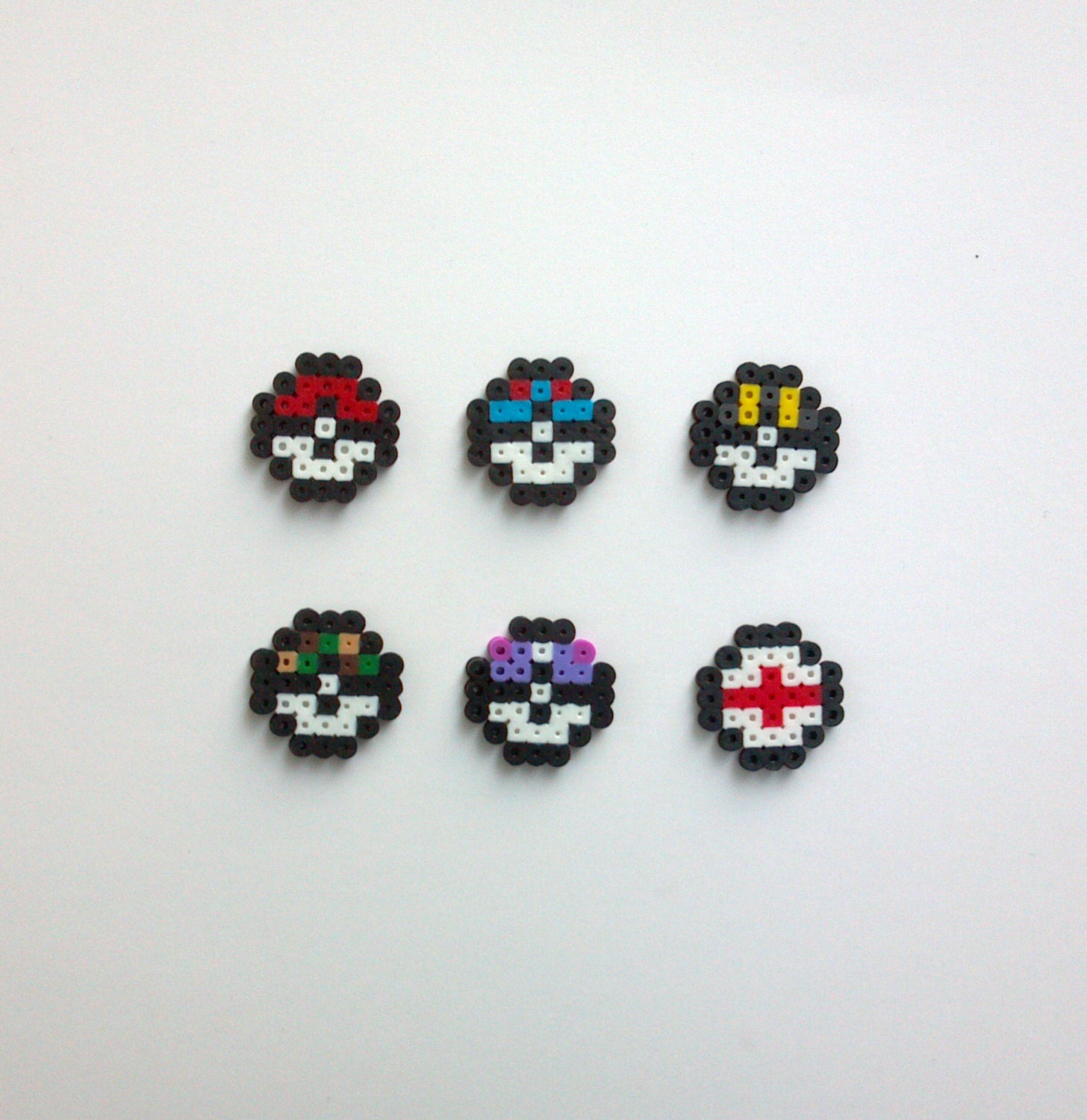 Mixing regular and mini perler beads? : r/beadsprites