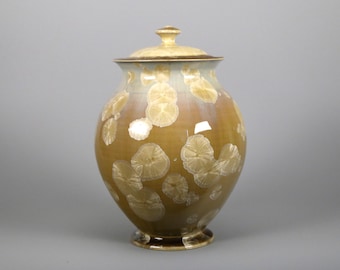 Crystalline Golden Yellow on Off White to Yellow Lidded Jar / Urn #8654