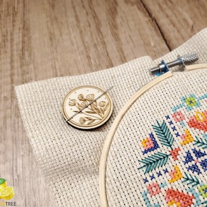 Flower Needle Minder, Wooden Needle Minder for Cross Stitch and Embroidery, Gift for Stitchers