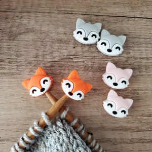 Fox Knitting Needle Stitch Stoppers / Point Protectors / Knitting Notions / Stitch Holders / Knitting Tools Accessories
