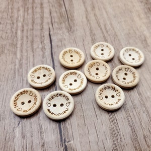Wooden 'Made with Love' Button Tag: 18mm Wooden 'Made with Love' Button Tag: 18mm