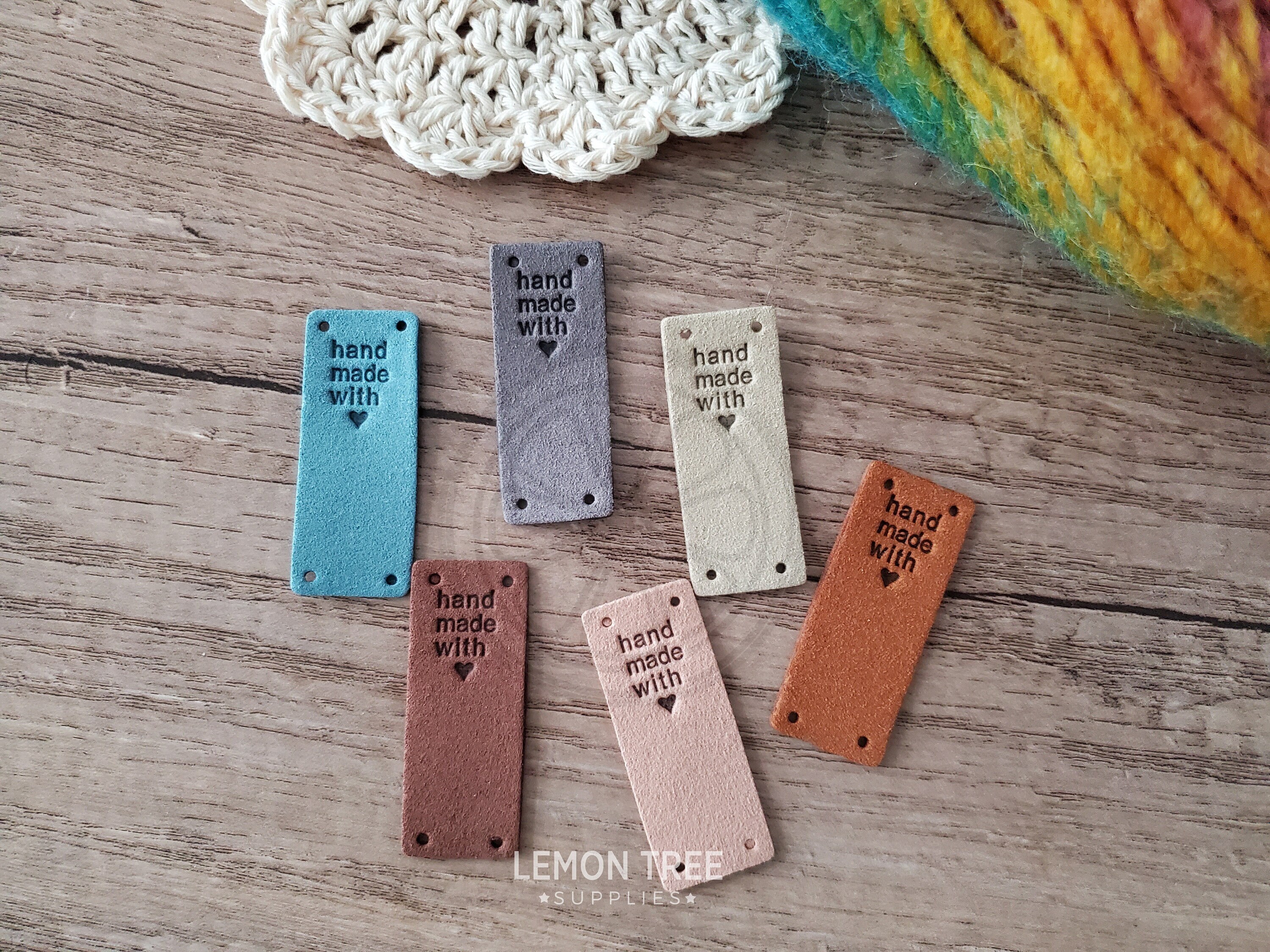 かぎ針編みや編み物用の手作りタグ、愛情を込めて作った手作りアイテム