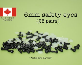 Puede incluir: Un montón de 25 pares de ojos de seguridad de plástico negro de 6 mm con arandelas de plástico blanco. Los ojos son para manualidades y proyectos de costura.  "SHIP FROM CANADA" y "LEMON TREE SUPPLIES" están impresos en la imagen.