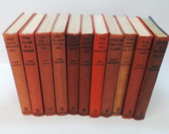 Set of 11 Enid Blyton Famous Five Books- W/o DJs