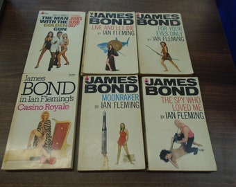 Set of 6 Rare Movie Tie In James Bond Books (White Cover) Good condition