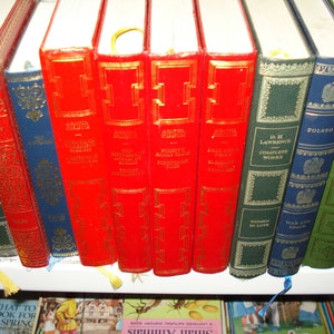 Set of 30 Vinyl covered books by Heron Books. Mixed colours & authors image 2