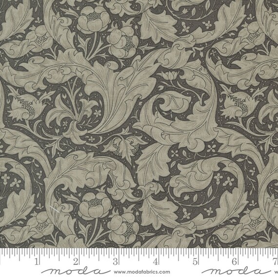 Ebony Suite 828616 - William Morris by Barbara Brackman - 1/2 yard