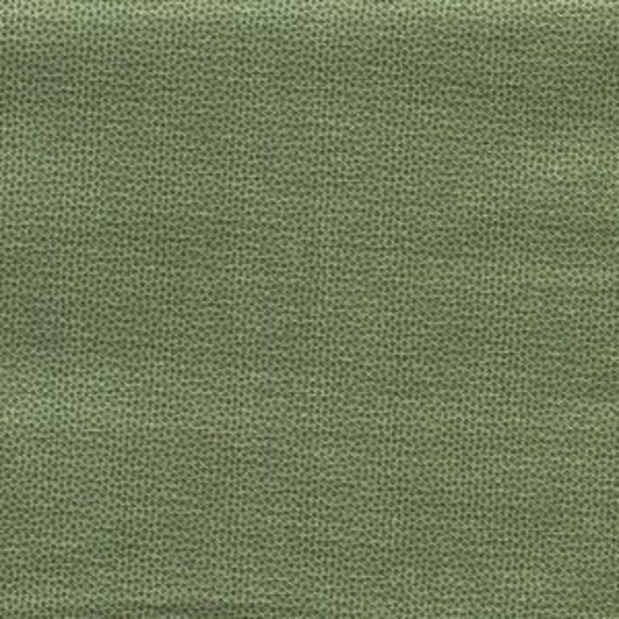 Dutch Heritage Pindot Holly 1503 - 1/2 yard