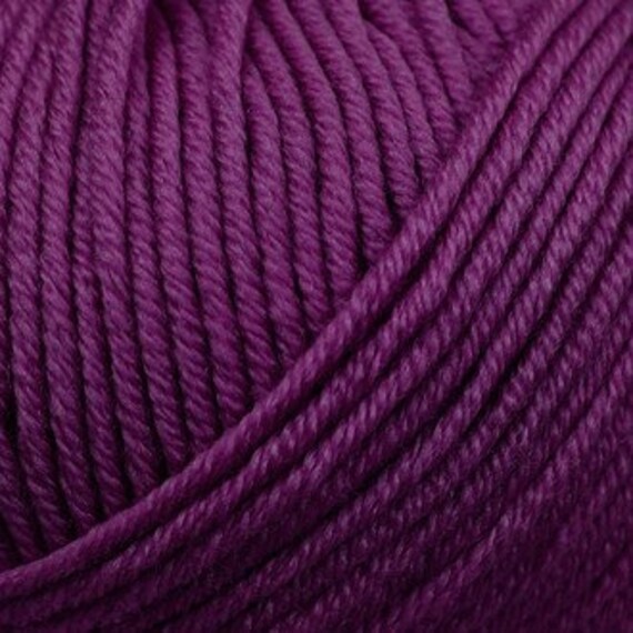 Bellissimo 4ply - 432 Cranberry - 100% Extra Fine Wool