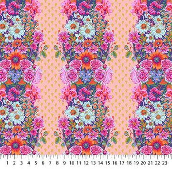Perennial Borders by Anna Maria Parry AMT137-20C - 1/2 yard