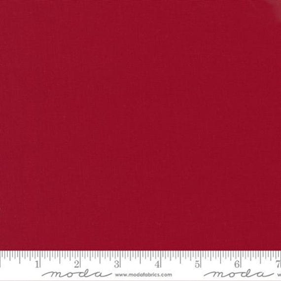 MODA Bella Solid - Country Red 990017 - 1/4 yard