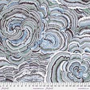 Kaffe Fassett Wideback QBPJ001 Contrast - 108 inches x 1/2 yd