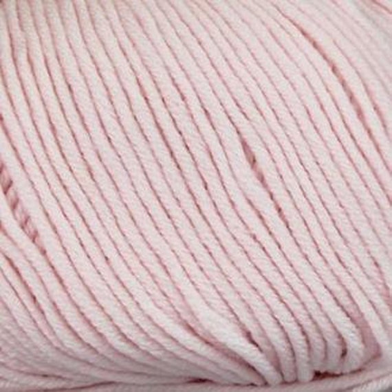 Bellissimo 8ply - 224 Pale Pink - 100% Extra Fine Wool