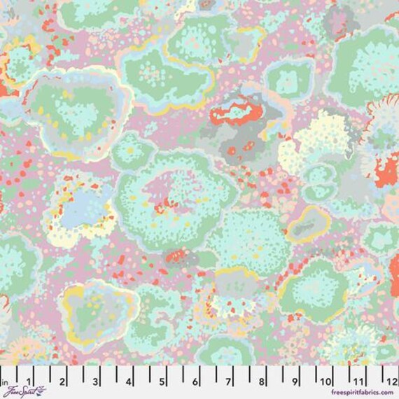 Kaffe Fassett PWGP076 Celadon - 1/2 yard