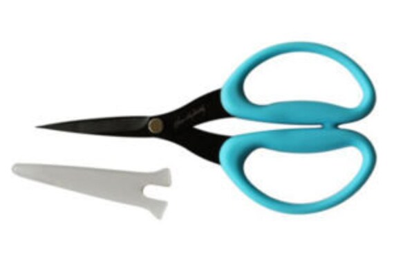 6″ Perfect Scissors™ (Medium) - Karen Kay Buckley