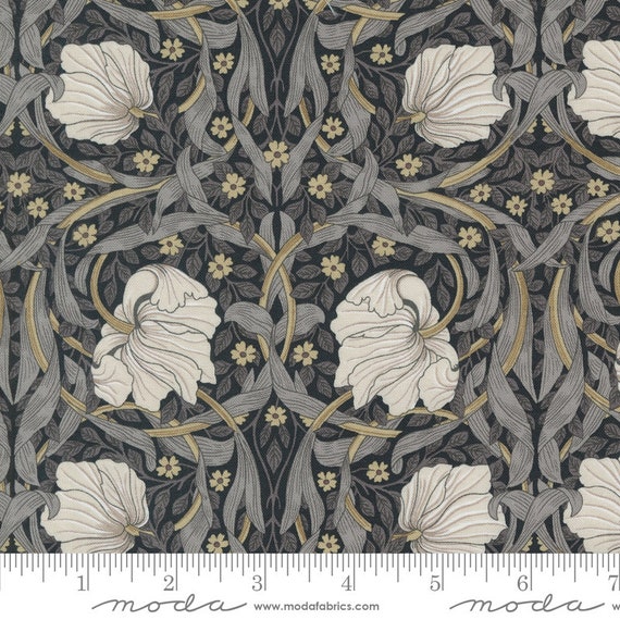 Ebony Suite 828115 - William Morris by Barbara Brackman - 1/2 yard