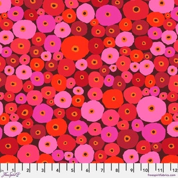 Kaffe Fassett PWGP034 Magenta - 1/2 yard
