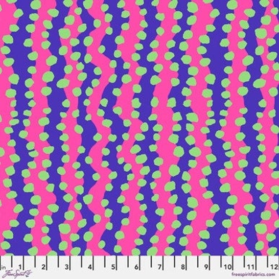 Kaffe Fassett PWBM082 Pink - 1/2 yard