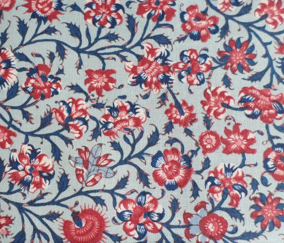 Dutch Heritage Gugarat Small 1018 - Pale Blue - 1/2 yard - 1/2 yard