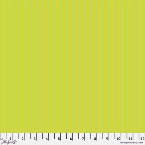 Tiny Beasts by Tula Pink - PWTP186 Moonglow - 1/2yd
