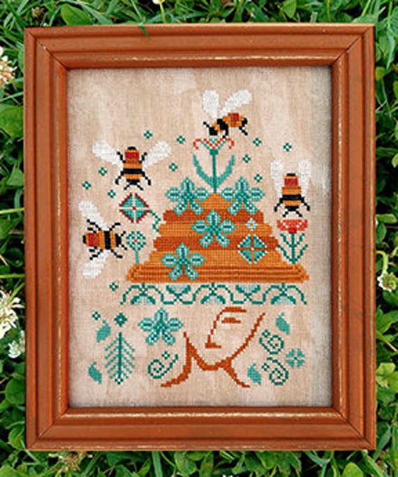 Bees in her Bonnet - Carriage House Samplings - Chart Only