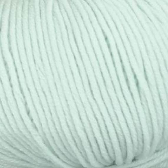 Bellissimo 8ply - 230 Ice Green - 100% Extra Fine Wool