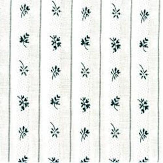 Jacquard LAJ510004 Green - 140 cms wide - 1/2 yard