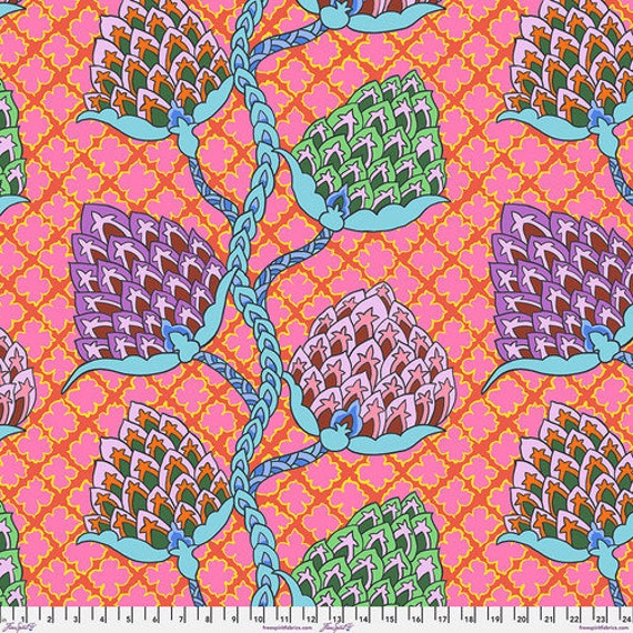 Kaffe Fassett PWGP200 Fuchsia - 1/2 yard