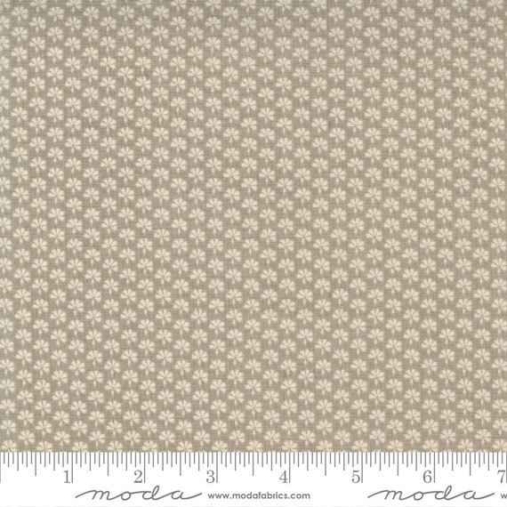 Bonheur de Jour 1391821 - French General - 1/2 yard