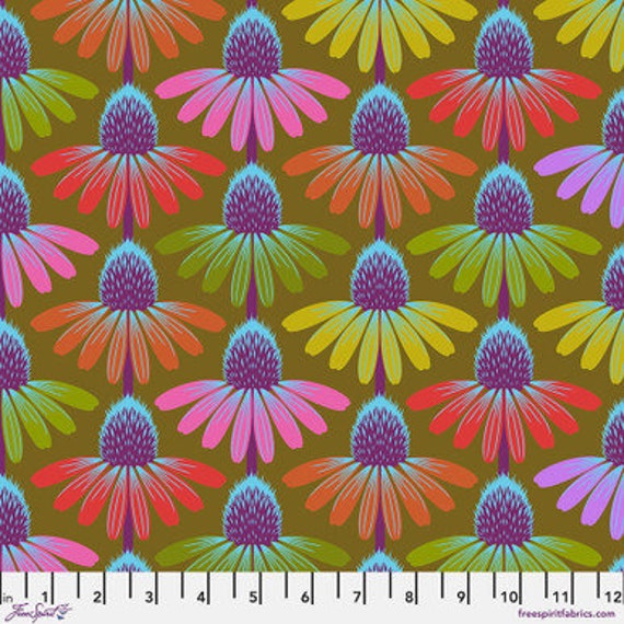 Love Always PWAH075 Haute - Anna Maria Horner - 1/2 yard