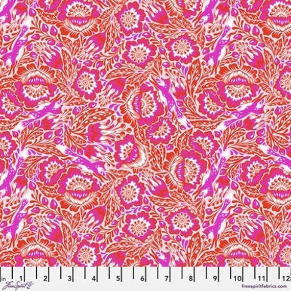 Tiny Beasts by Tula Pink - PWTP184 GLIMMER - 1/2yd