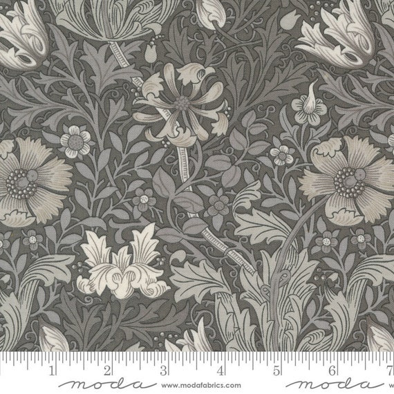 Ebony Suite 828314 - William Morris by Barbara Brackman - 1/2 yard