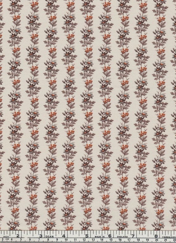 St Etienne by Kim Hurley of L'Uccello - DV5809 Fleurine No1 - 1/2 yard