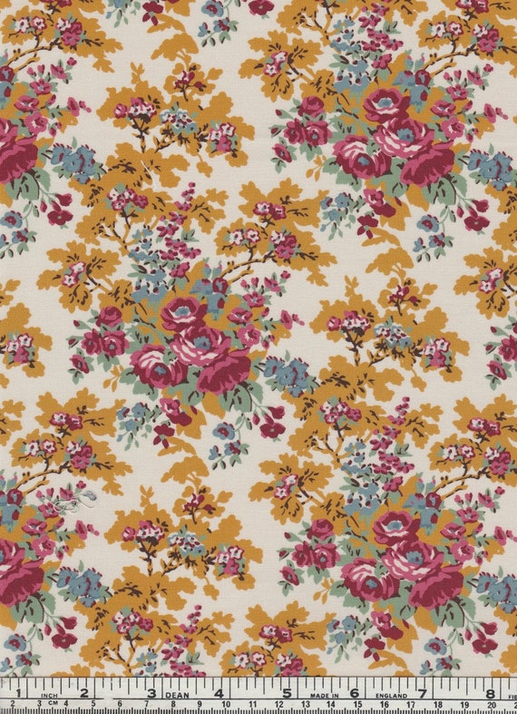 St Etienne by Kim Hurley of L'Uccello - DV5808 Mathilde No1 - 1/2 yard