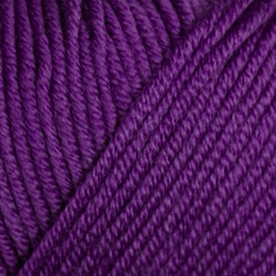 Bellissimo 8ply - 251 Violet - 100% Extra Fine Wool