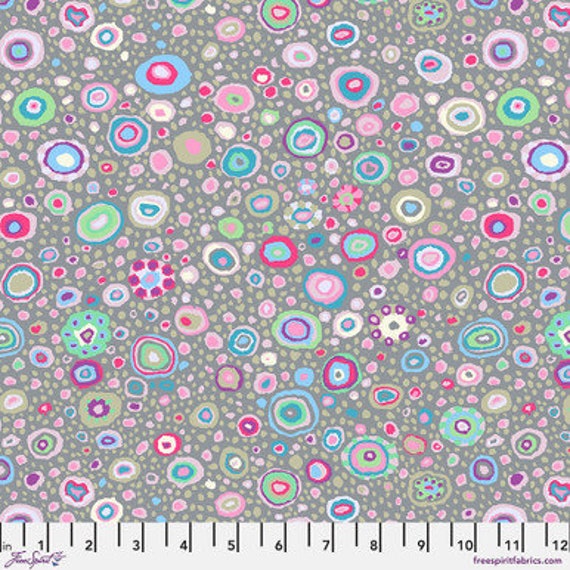Kaffe Fassett Collective PWGP001 Grey - 1/2yd