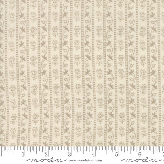 Chafarcani - French General - 1385414 Roche Pearl - 1/2 yard