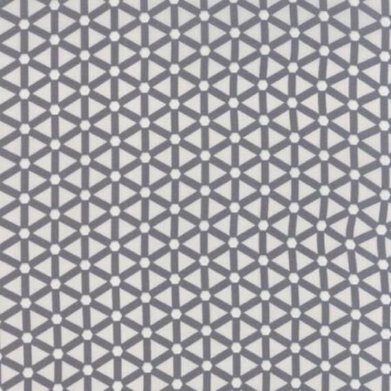 Modern BG Paper Hexagon Wheels Graphite Fog - 1/2 yard