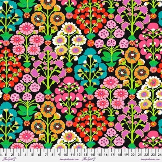 Kaffe Fassett PWGP107 Contrast - 1/2 yard