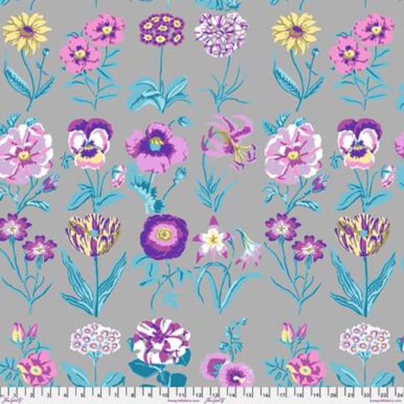 Kaffe Fassett Collective PWGP205 Grey - 1/2yd