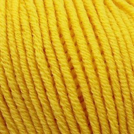 Bellissimo 8ply - 215 Yellow - 100% Extra Fine Wool