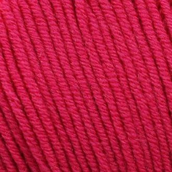 Bellissimo 8ply - 214 Fuschia - 100% Extra Fine Wool