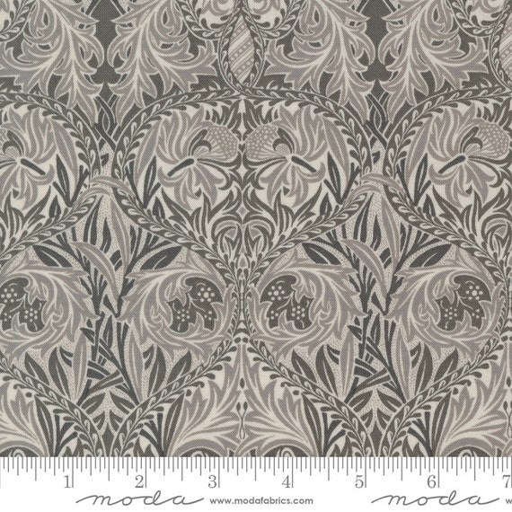 Ebony Suite 828413 - William Morris by Barbara Brackman - 1/2 yard