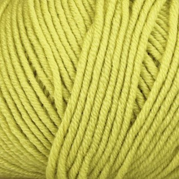 Bellissimo 4ply - 415 Chartreuse - 100% Extra Fine Wool