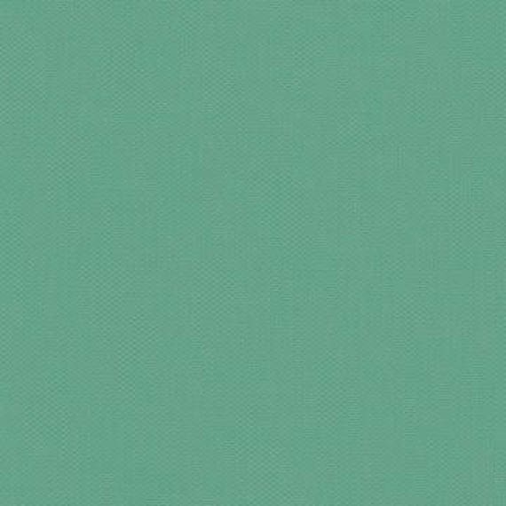 Devonstone Collection Solids - Spearmint DV118 - Fat Quarter