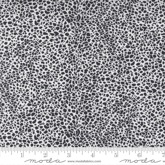 Create by Alli K 1152615 - 1/2yd